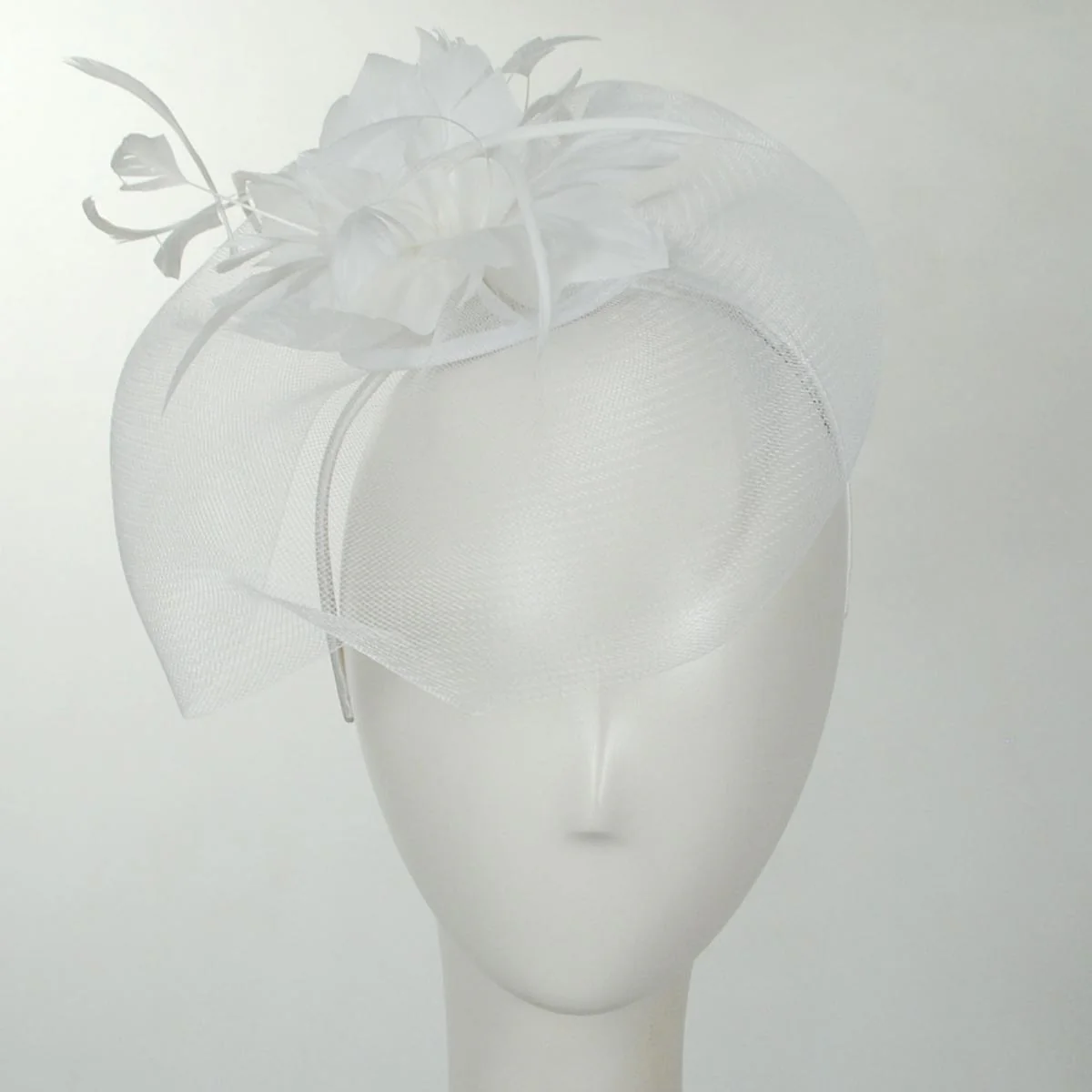 Campana Fascinator Hat - Image 6