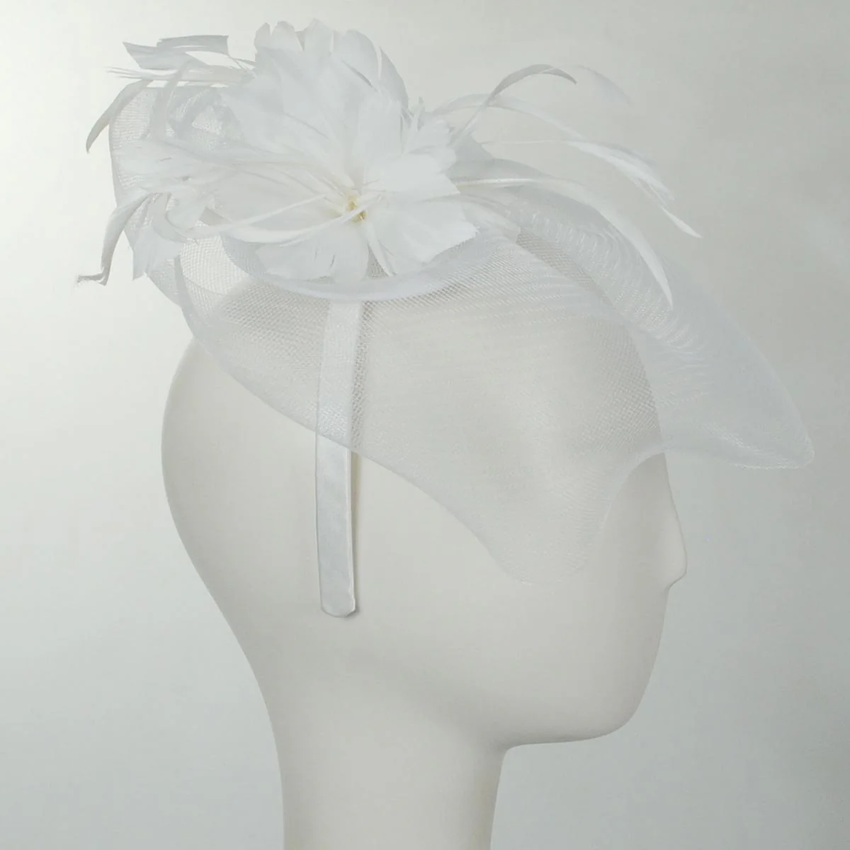 Campana Fascinator Hat - Image 7