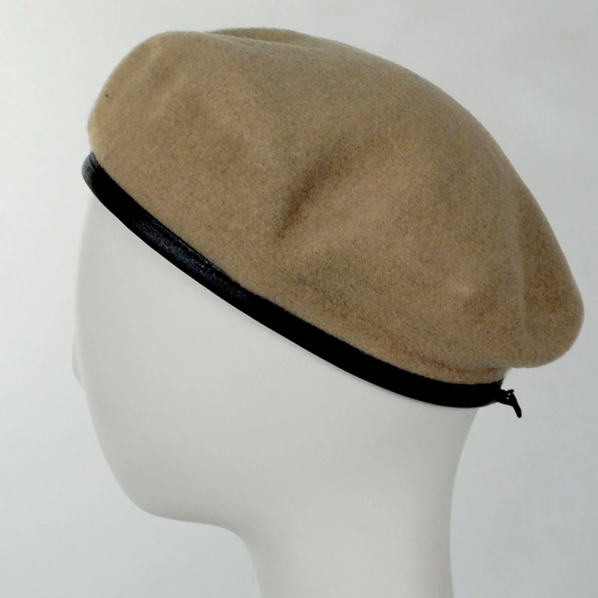 Wool Military Beret with Lambskin Band - Image 3
