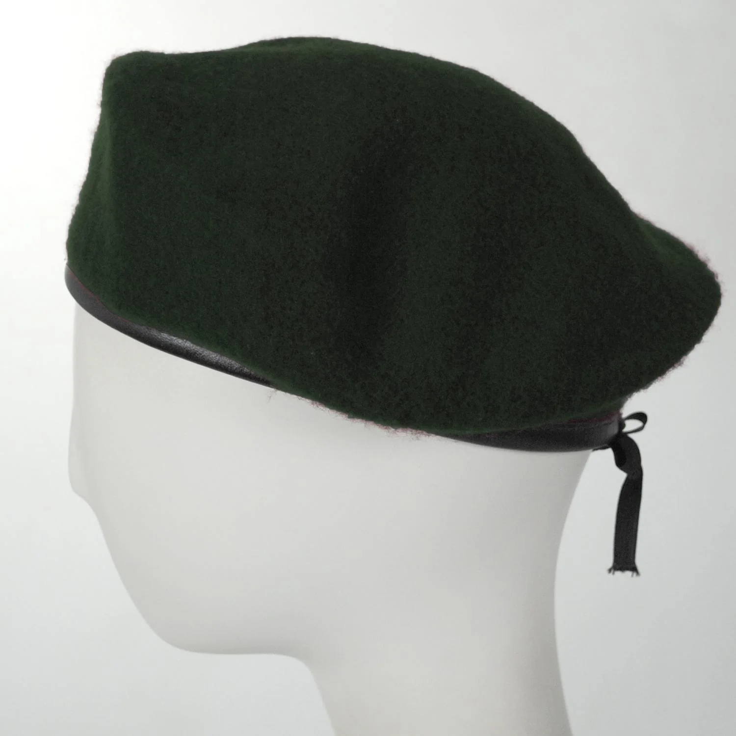 Wool Military Beret with Lambskin Band - Image 31